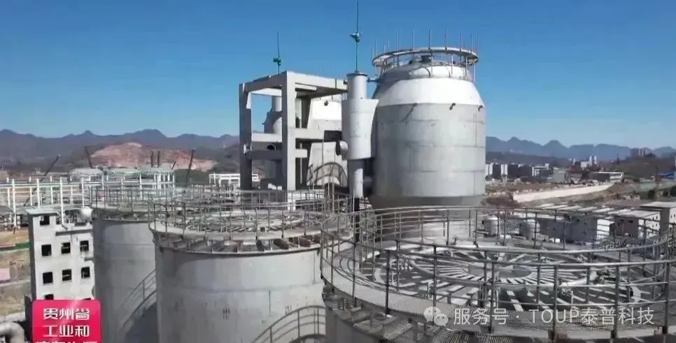 1750660970751898.jpg 641.jpg