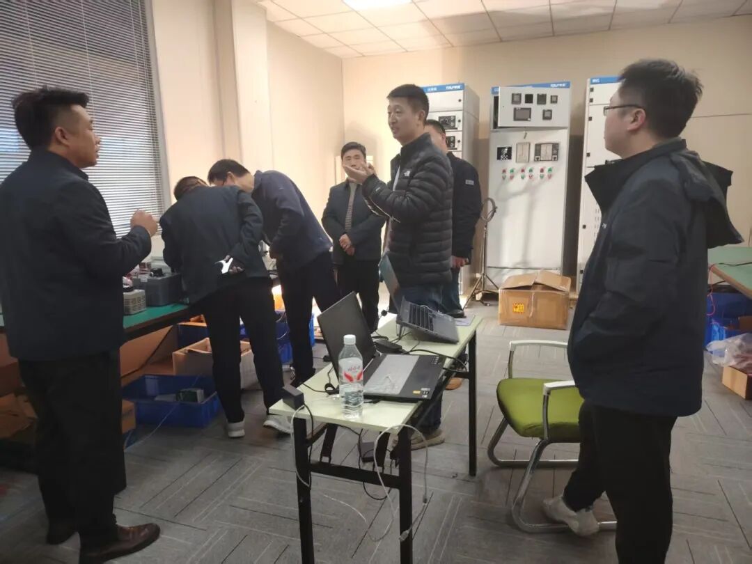 1763367509331784.jpg 國(guó)網(wǎng)河南電科院技術(shù)專家蒞臨泰普科技開(kāi)展技術(shù)交流_75d2bcabf90e83394a4294acaca89024.jpg